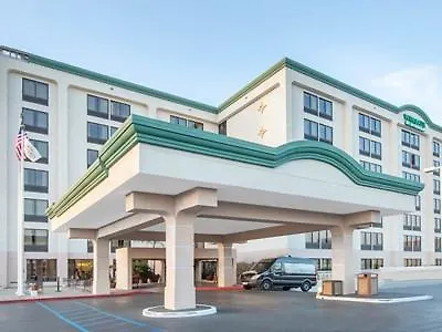 Hampton Inn Los Angeles Airport Lennox 3*,