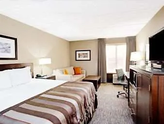 Hampton Inn Los Angeles Airport Lennox 3*,